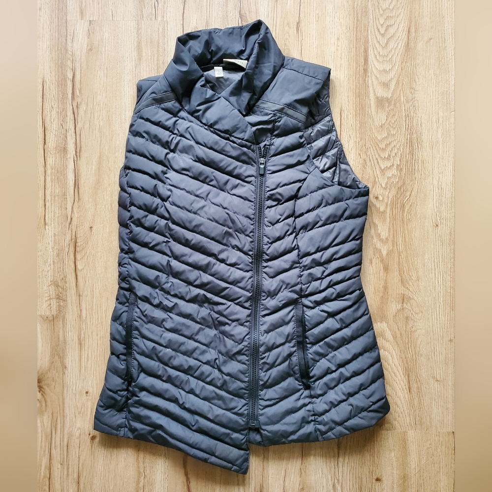 Athleta down vest SKU142
